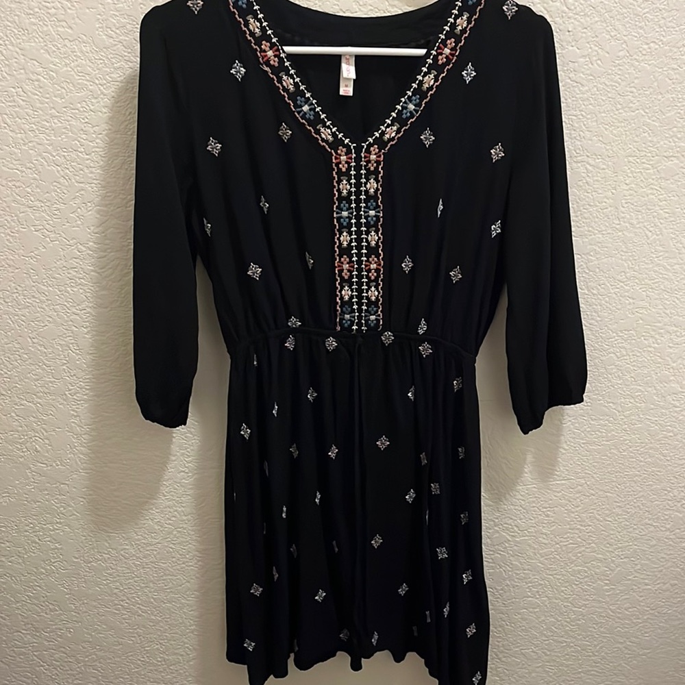 Black patterned dress